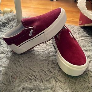 Pomegranate Vans NIB Men’s Sz 4/ Women’s Sz 5.5